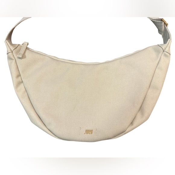 July Everyday Crescent Bag in Color Natural - Picture 6 of 9